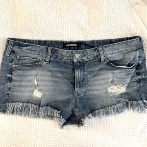 Express Distressed Cutoffs